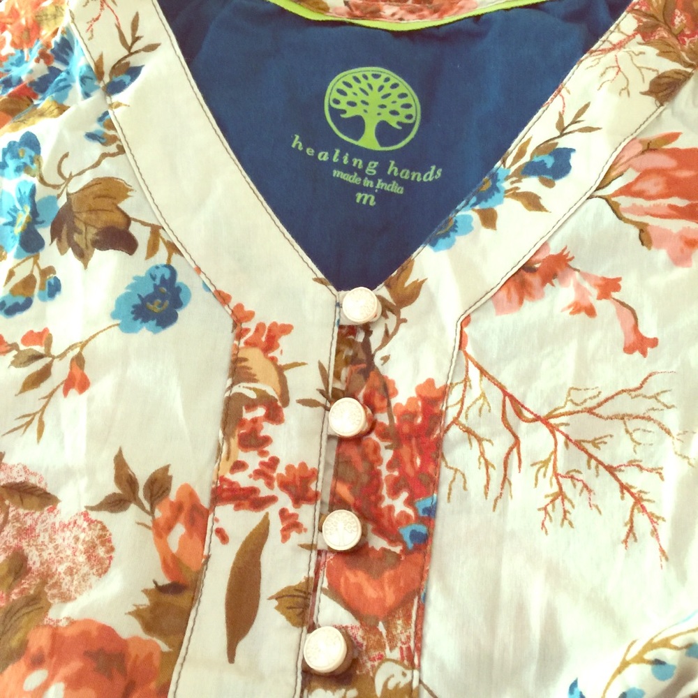 Scrub top